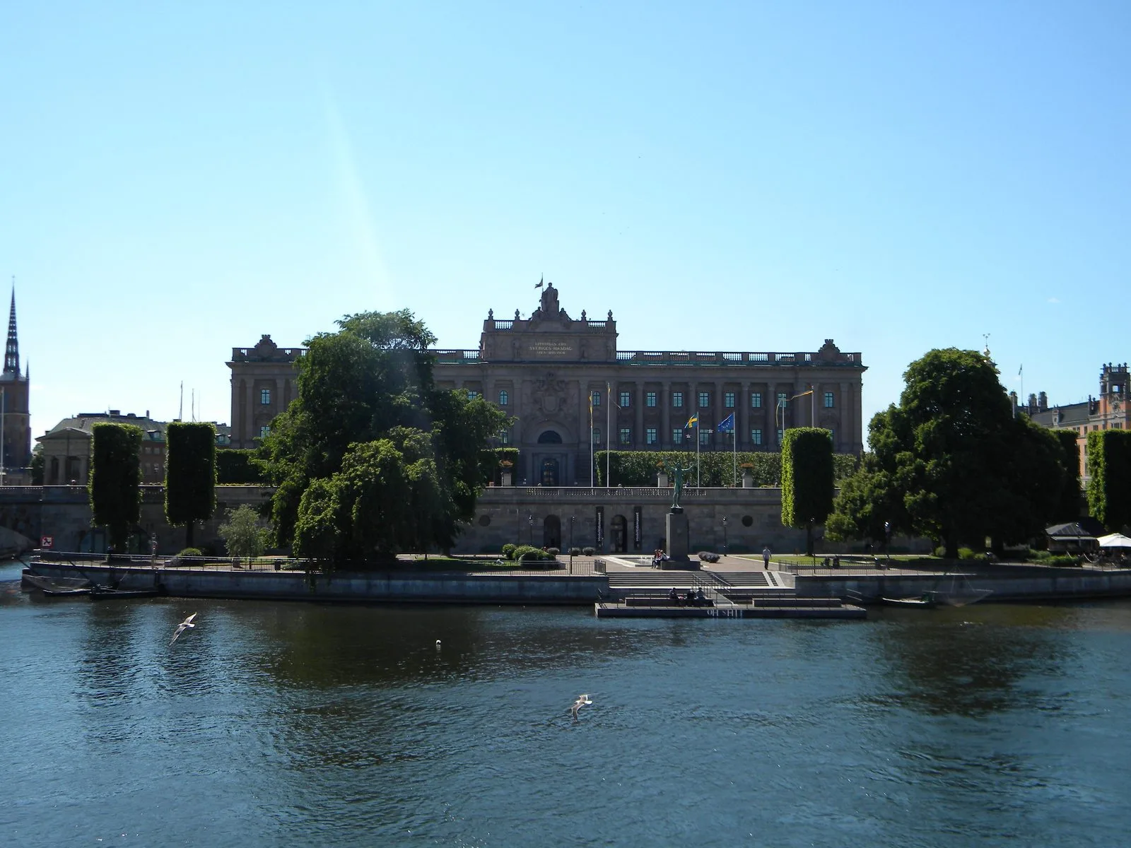 Apanaget – Stockholms slott och kungahusets finansiering